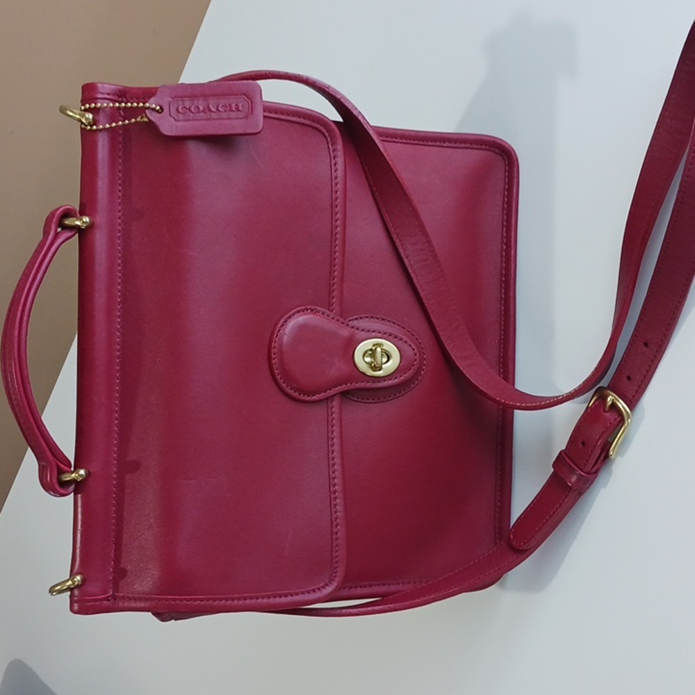Vintage Coach Willis Station Bag #9927 - Picture 3 of 16